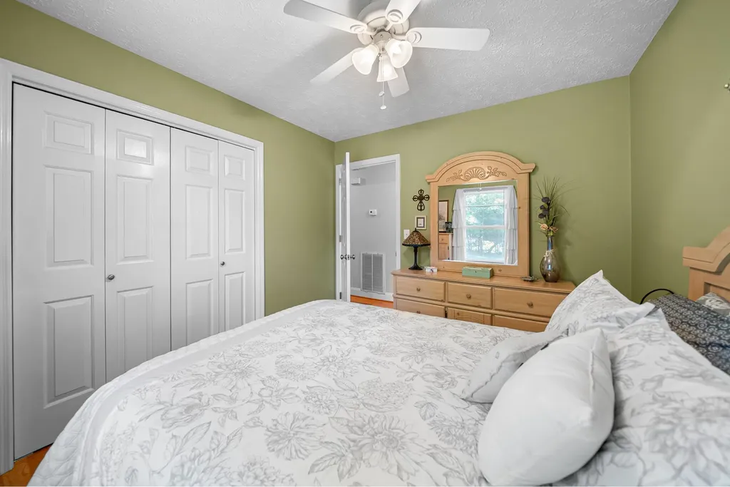 4003 S Windsor Court Springfield TN 37172