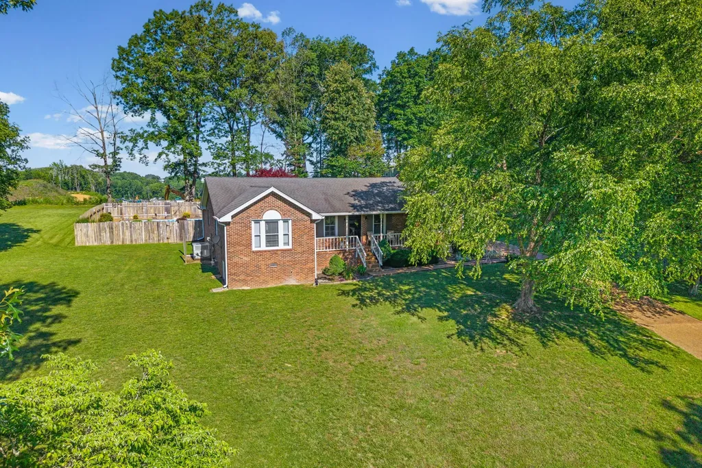 4003 S Windsor Court Springfield TN 37172