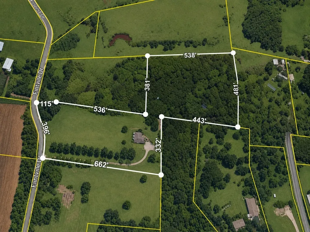 122 Trivett Drive Portland TN 37148