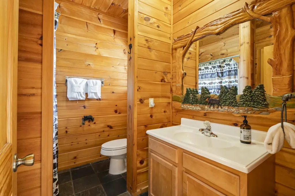 1219 Ski View Drive Gatlinburg TN 37738
