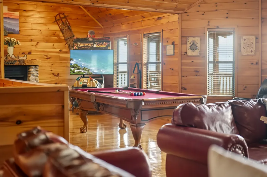 1219 Ski View Drive Gatlinburg TN 37738