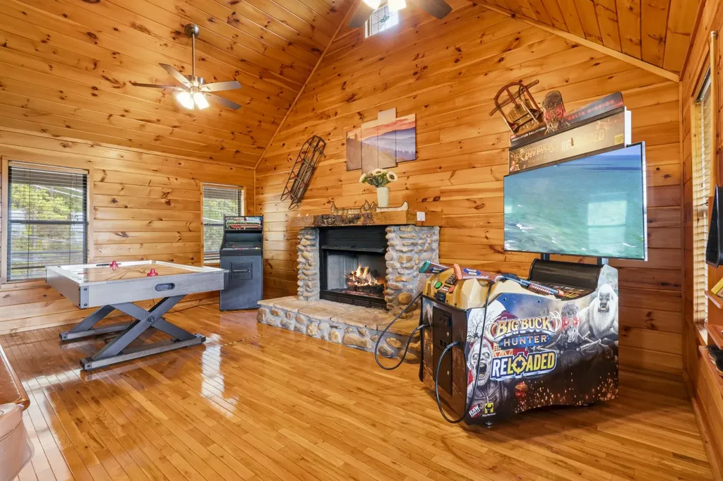 1219 Ski View Drive Gatlinburg TN 37738