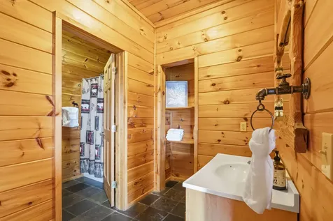 1219 Ski View Drive Gatlinburg TN 37738