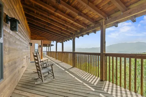 1219 Ski View Drive Gatlinburg TN 37738