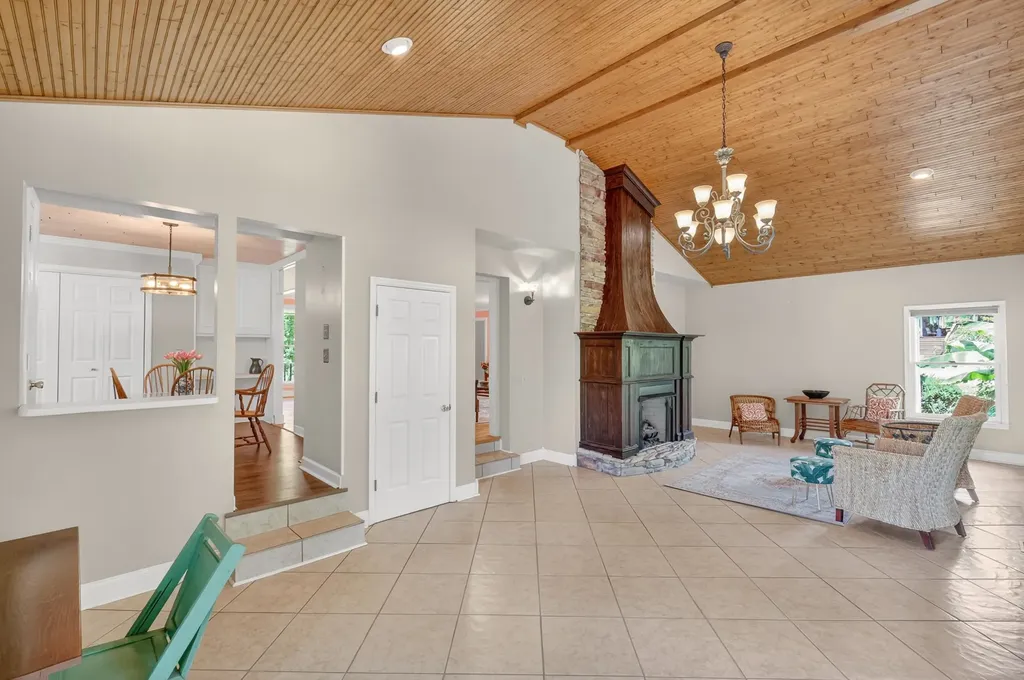 111 Countrywood Drive Lebanon TN 37087