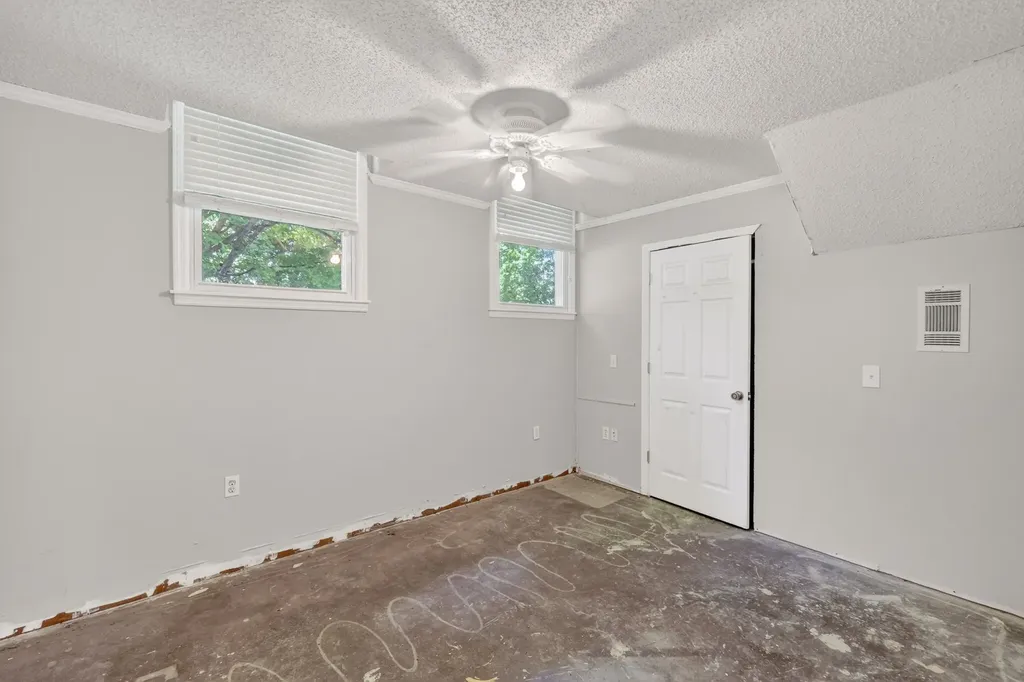111 Countrywood Drive Lebanon TN 37087