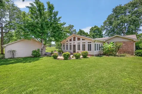 111 Countrywood Drive Lebanon TN 37087