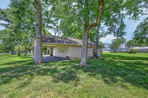 111 Countrywood Drive Lebanon TN 37087