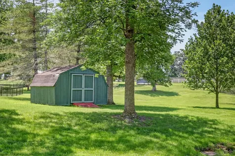 111 Countrywood Drive Lebanon TN 37087