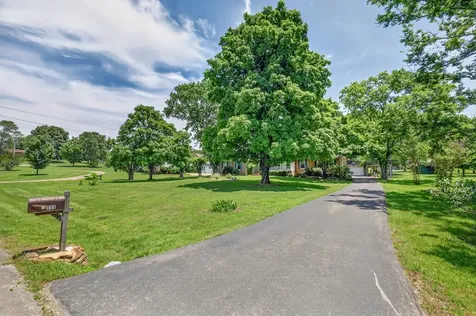 111 Countrywood Drive Lebanon TN 37087