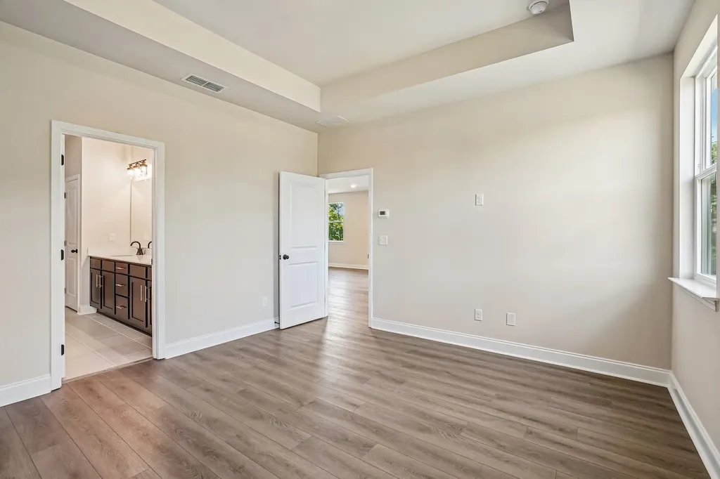 1083 Large Poppy Drive La Vergne TN 37086