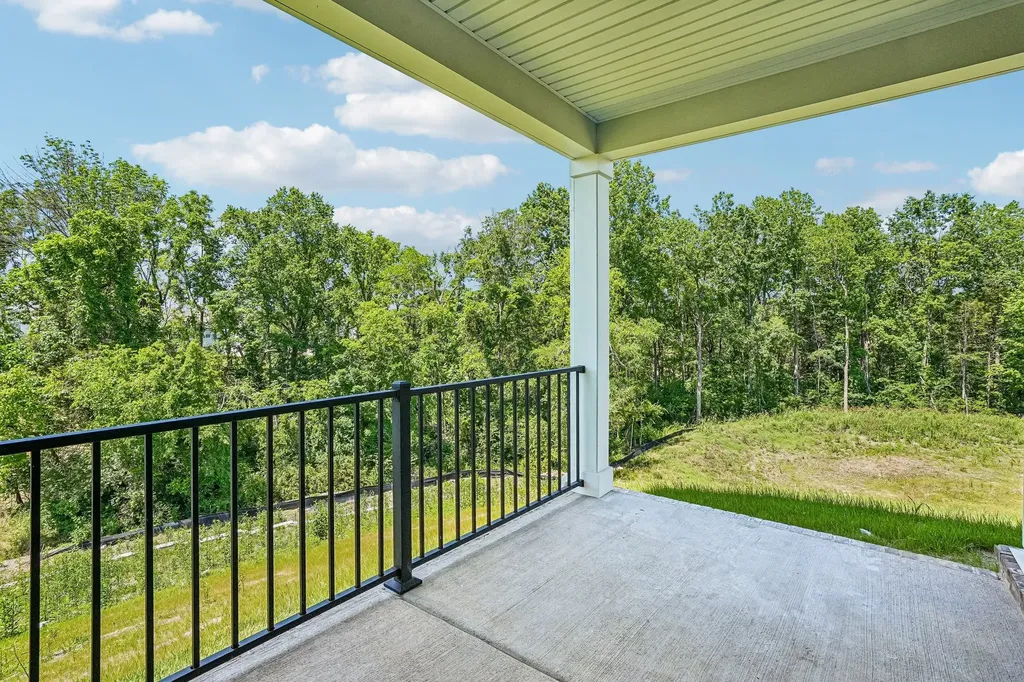 1083 Large Poppy Drive La Vergne TN 37086