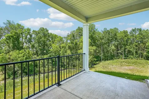 1083 Large Poppy Drive La Vergne TN 37086