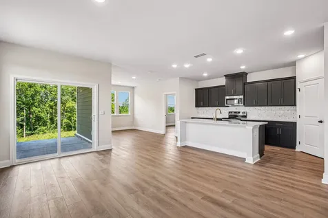 1083 Large Poppy Drive La Vergne TN 37086
