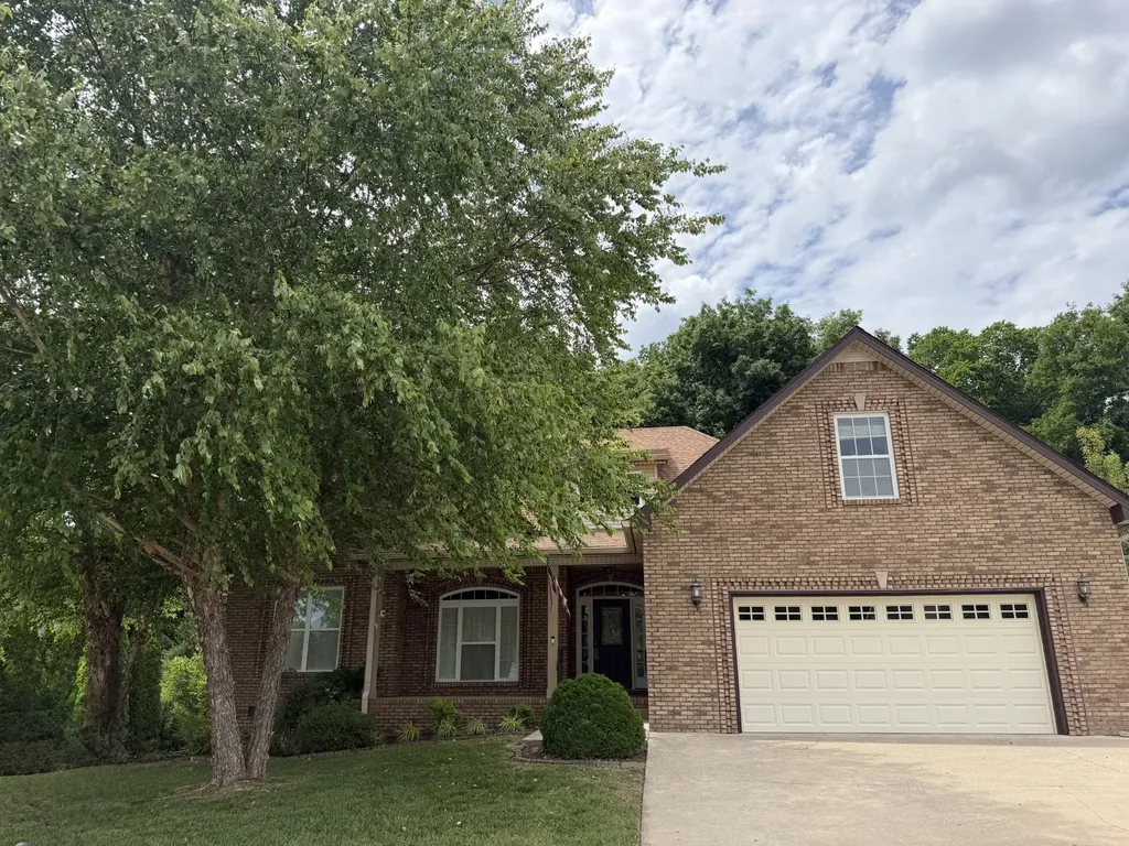 1790 Patricia Drive Clarksville TN 37040