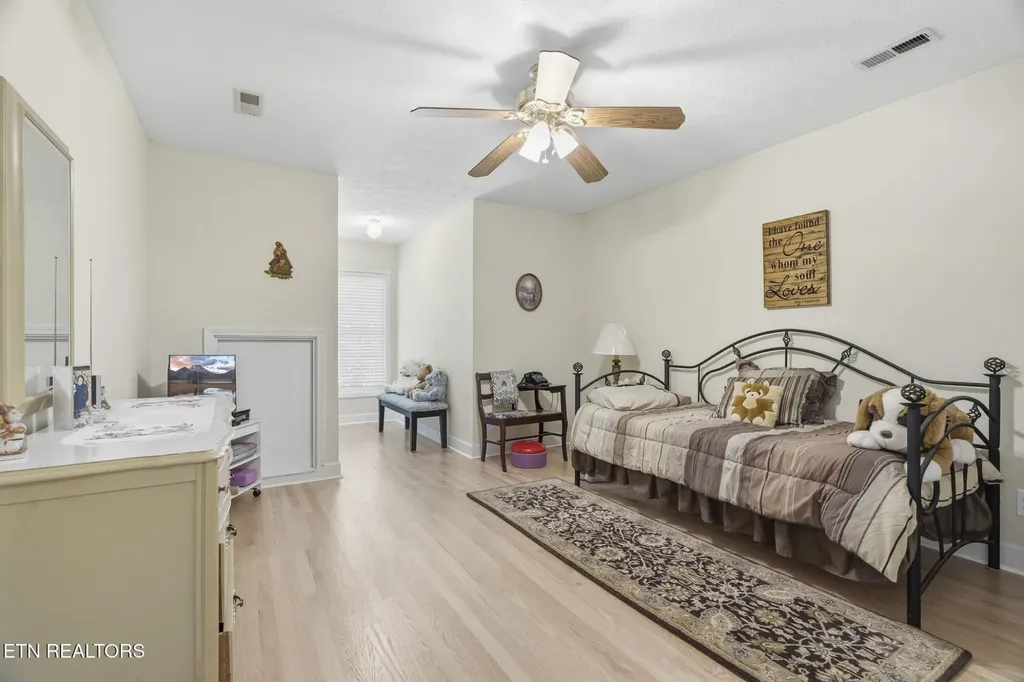 824 Midway Road Strawberry Plains TN 37871