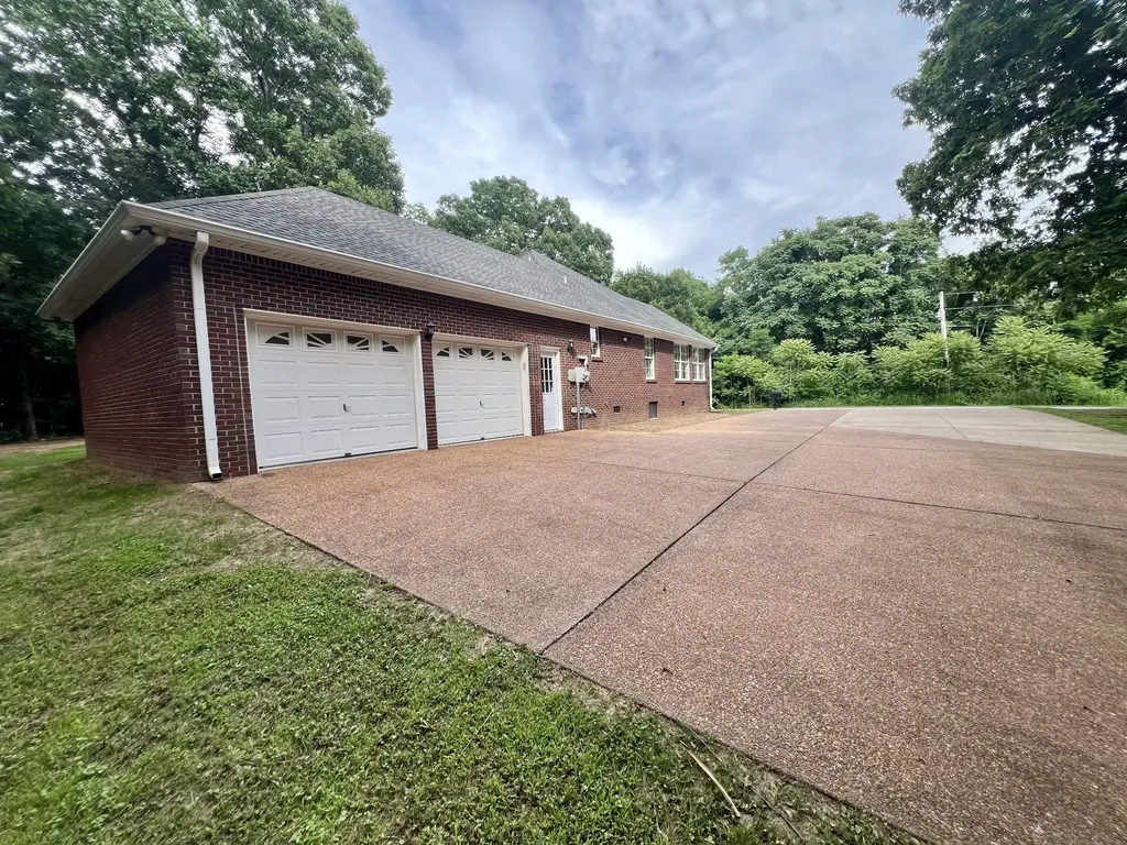 499 Scenic Hills Road Pulaski TN 38478