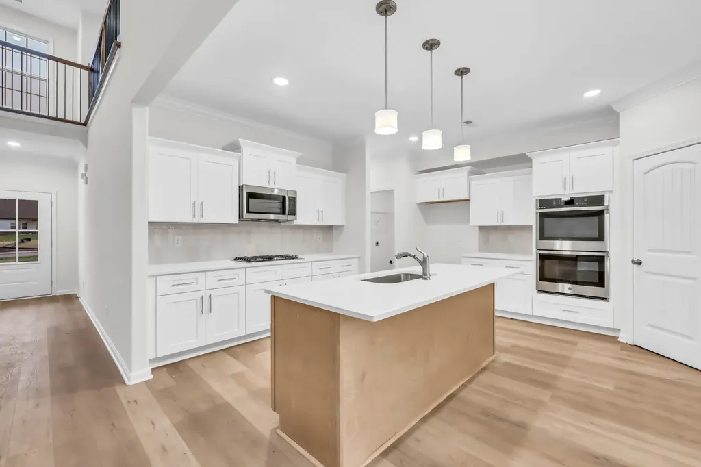 1338 English Oak Drive Clarksville TN 37043