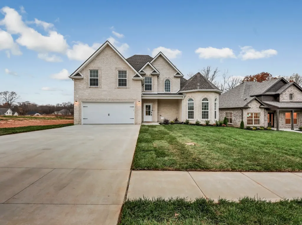 1338 English Oak Drive Clarksville TN 37043