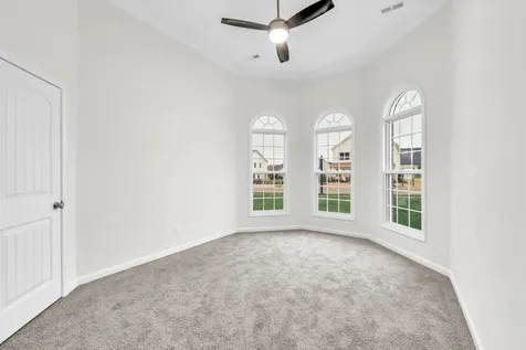 1338 English Oak Drive Clarksville TN 37043