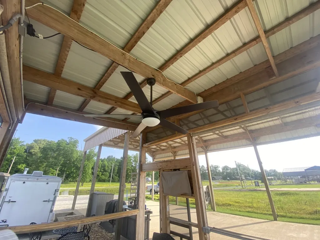1139 River Front Drive Clifton TN 38425
