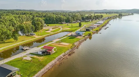 1139 River Front Drive Clifton TN 38425