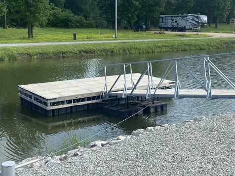 1139 River Front Drive Clifton TN 38425