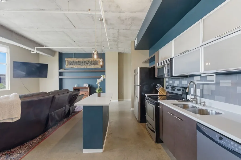 2115 Yeaman Place Nashville TN 37206