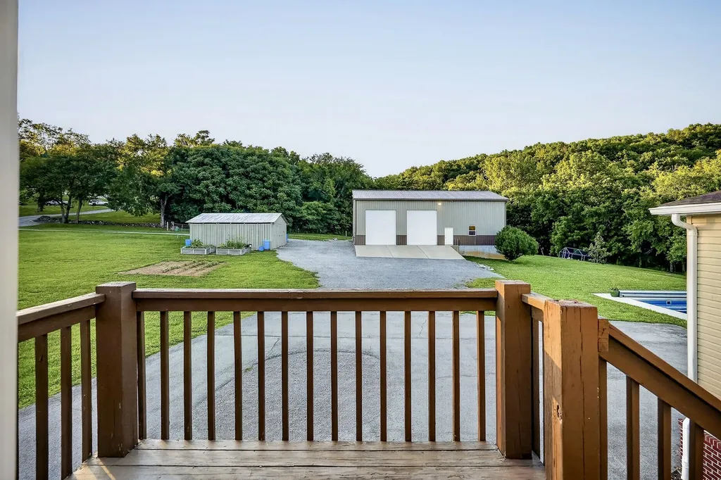 4045 Lower Helton Road Alexandria TN 37012