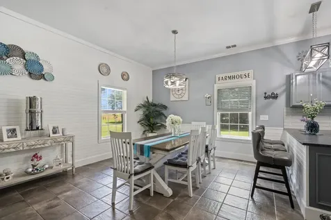 1150 Old Blacktop Road Mc Ewen TN 37101
