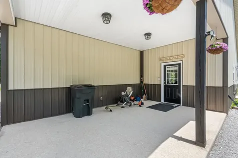 1150 Old Blacktop Road Mc Ewen TN 37101