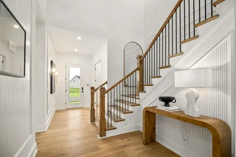 3 Tomlinson Pointe Drive Mount Juliet TN 37122