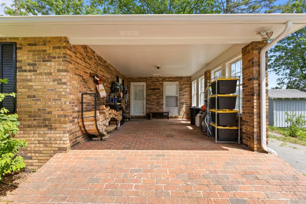 2658 Pickett Park Highway Jamestown TN 38556