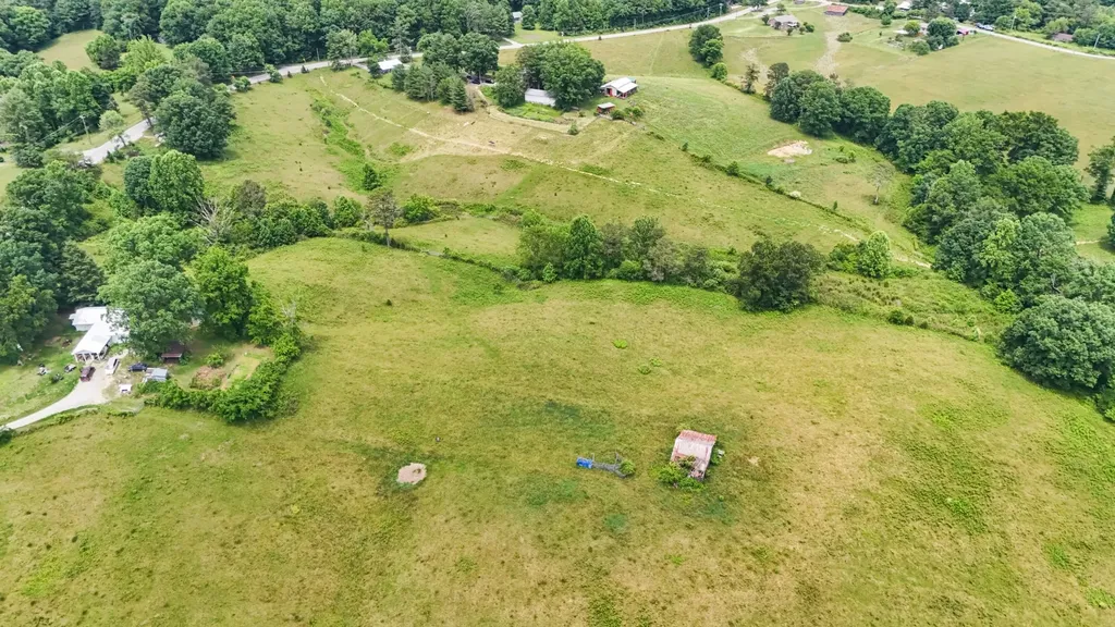 2658 Pickett Park Highway Jamestown TN 38556