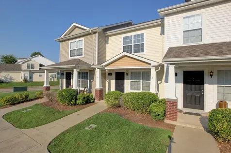 112 Alexander Boulevard Clarksville TN 37040