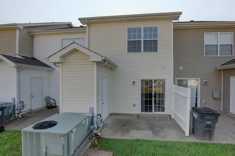 112 Alexander Boulevard Clarksville TN 37040