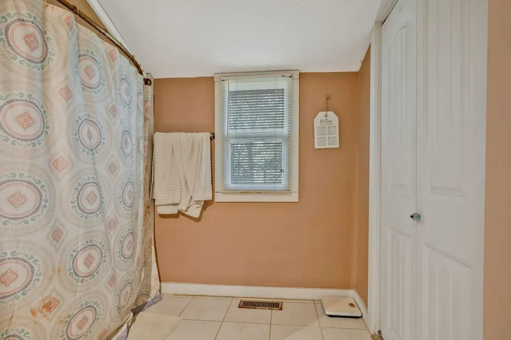 6491 Piney River Road, N Bon Aqua TN 37025