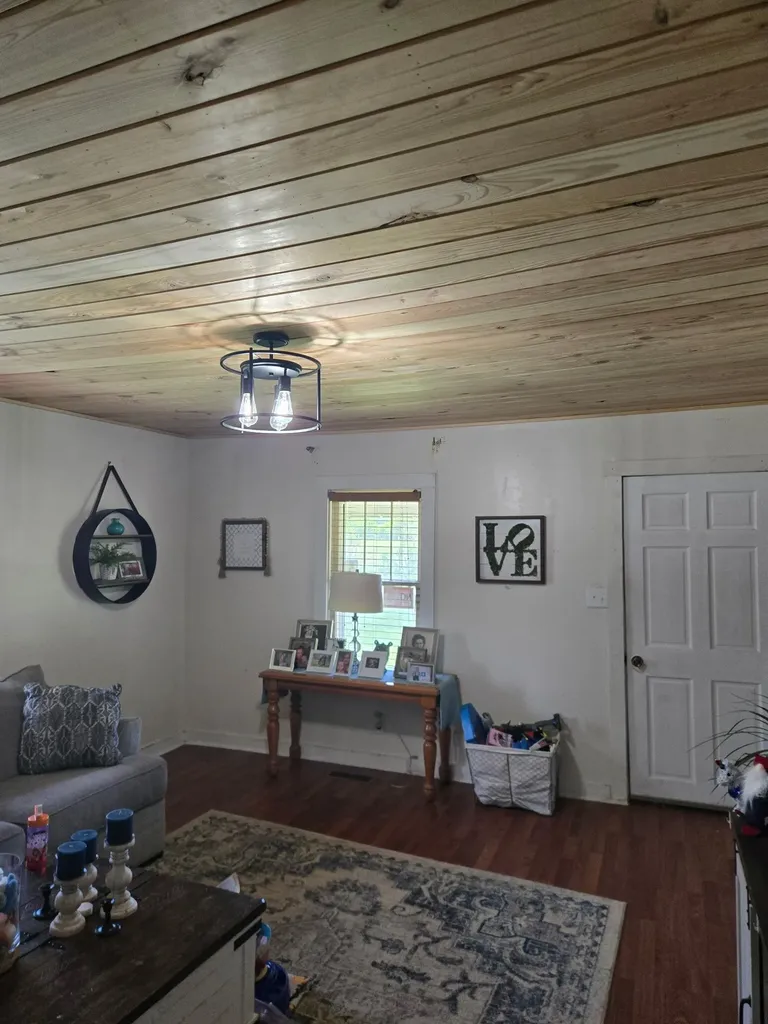 6491 Piney River Road, N Bon Aqua TN 37025