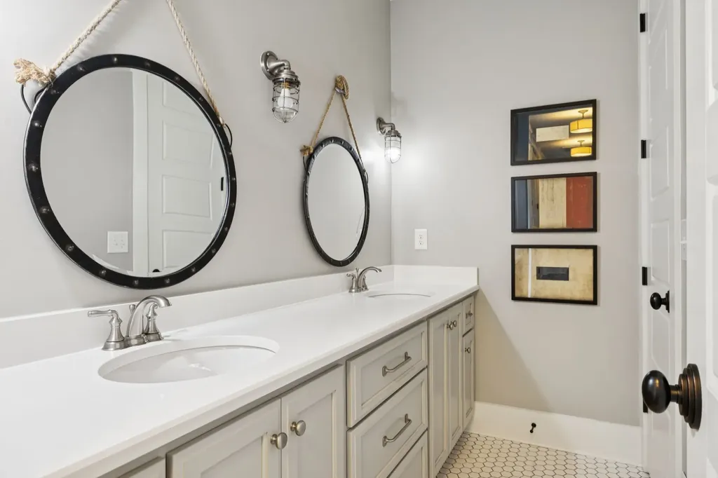 723 Stonewater Boulevard Franklin TN 37064