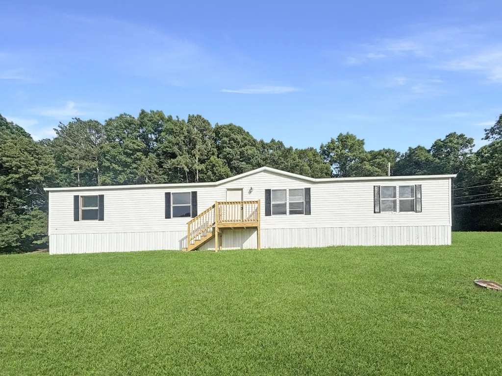 979 Oak Manor Drive, SE Cleveland TN 37323