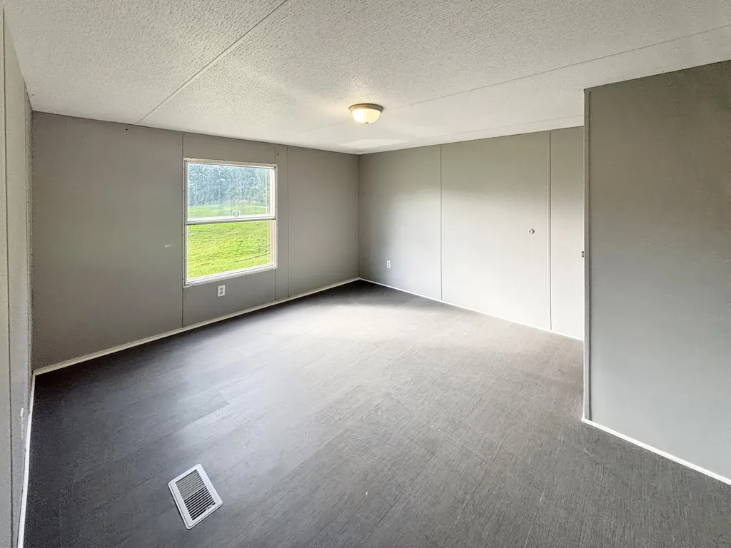 979 Oak Manor Drive, SE Cleveland TN 37323