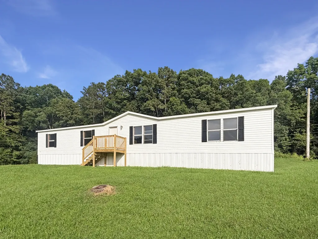 979 Oak Manor Drive, SE Cleveland TN 37323