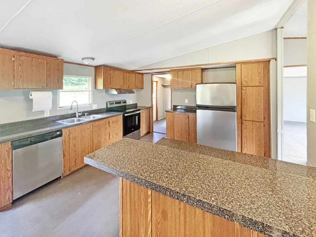 979 Oak Manor Drive, SE Cleveland TN 37323