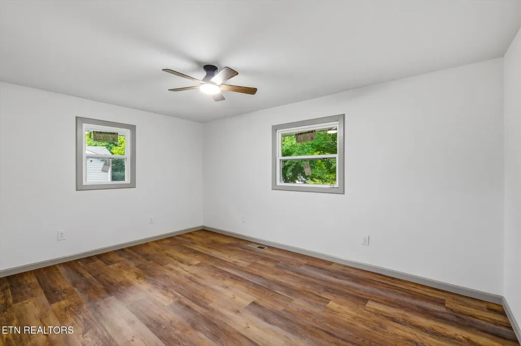 114 Alford Street Athens TN 37303