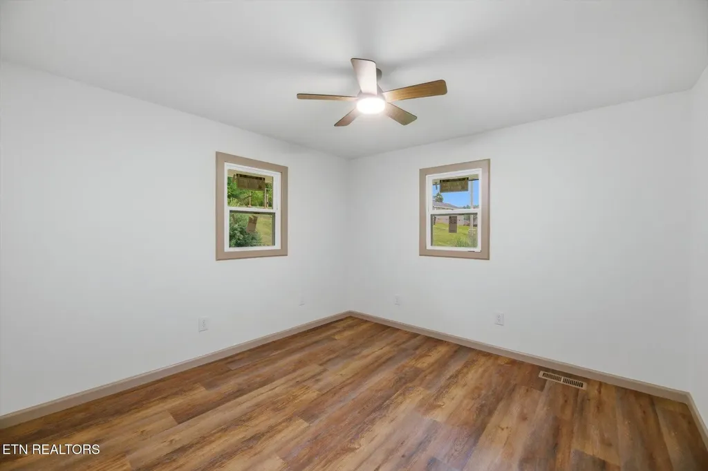 114 Alford Street Athens TN 37303