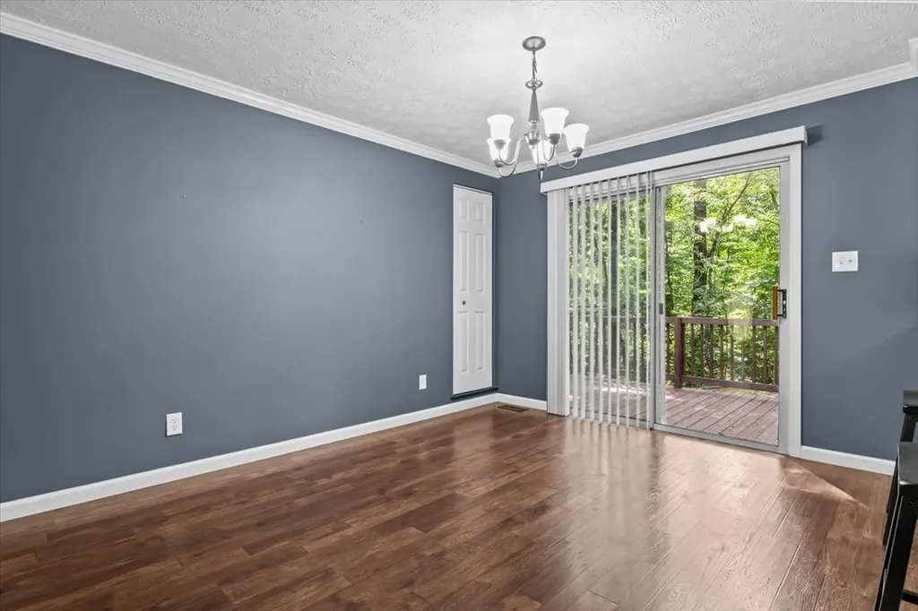 10808 Missionary Ridge Road Bon Aqua TN 37025