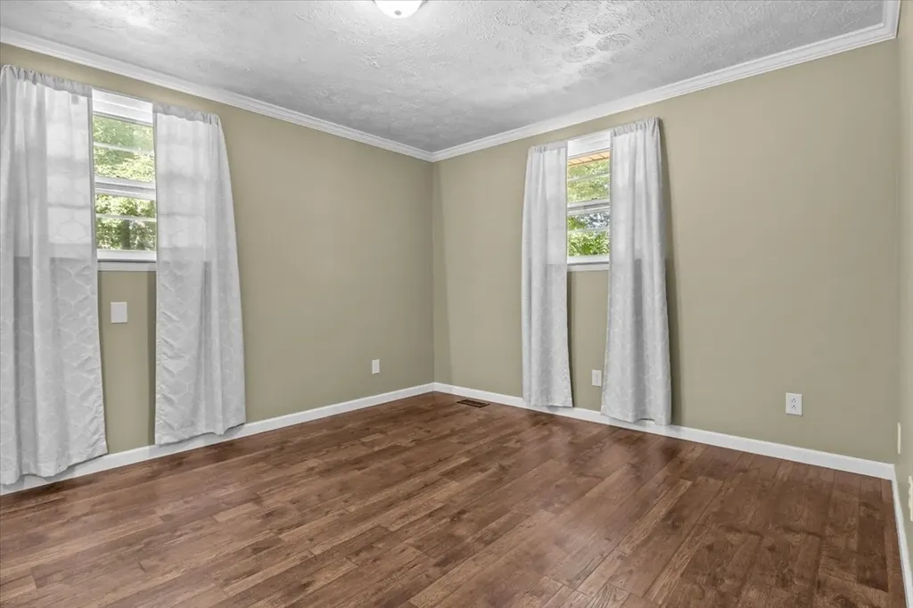 10808 Missionary Ridge Road Bon Aqua TN 37025