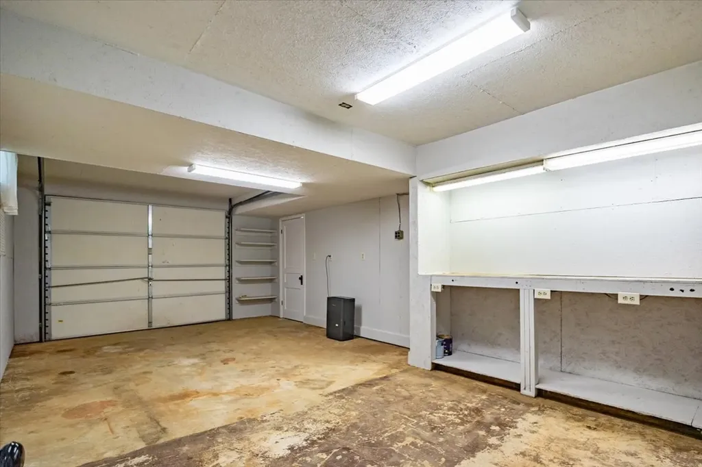 10808 Missionary Ridge Road Bon Aqua TN 37025