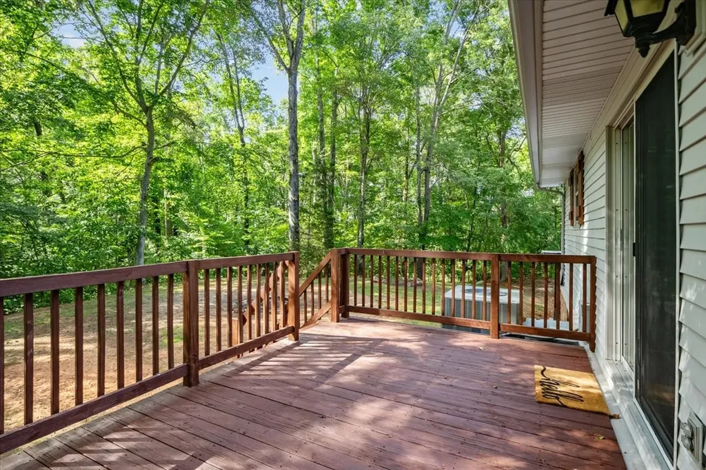 10808 Missionary Ridge Road Bon Aqua TN 37025