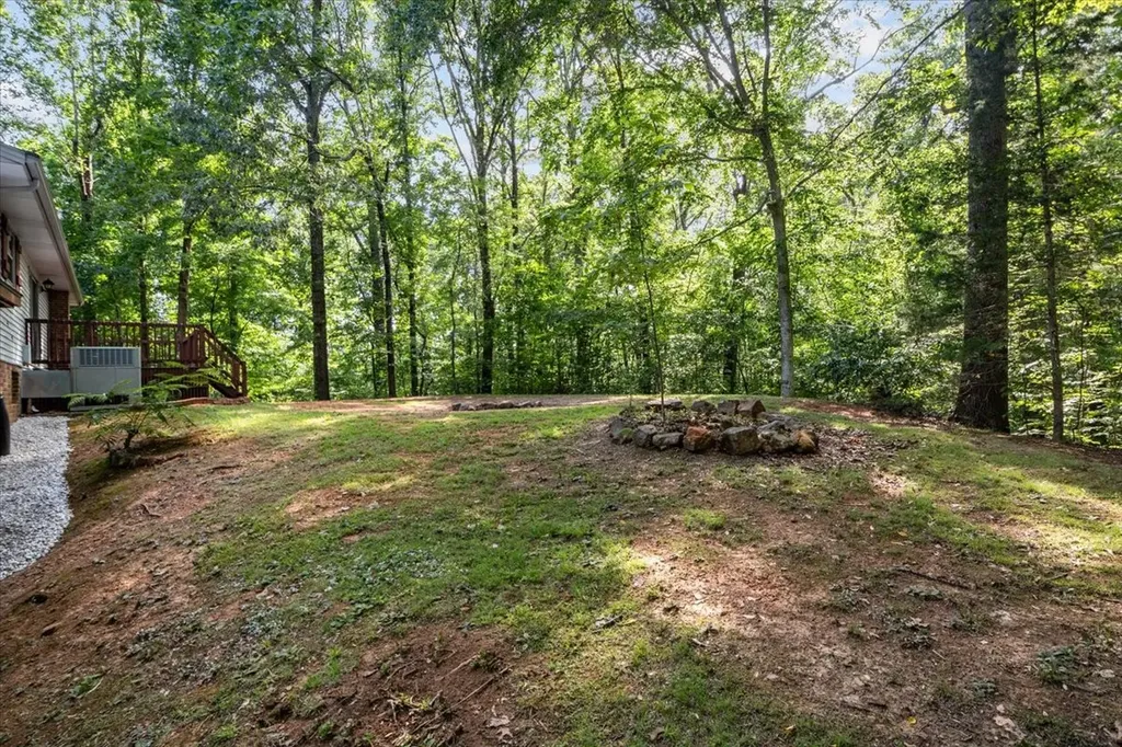 10808 Missionary Ridge Road Bon Aqua TN 37025